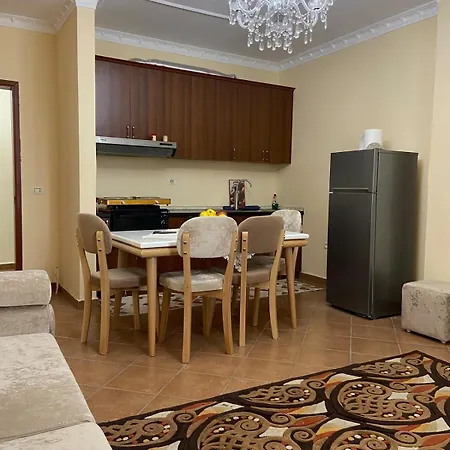 Lushnja Apartmán Lushnjë